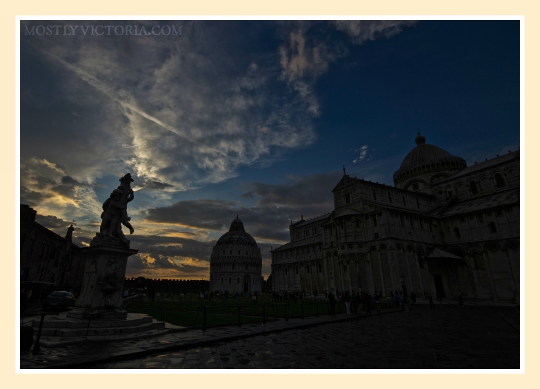 Pisa Campo Dei Miracoli Sunset © MostlyVictoria 
